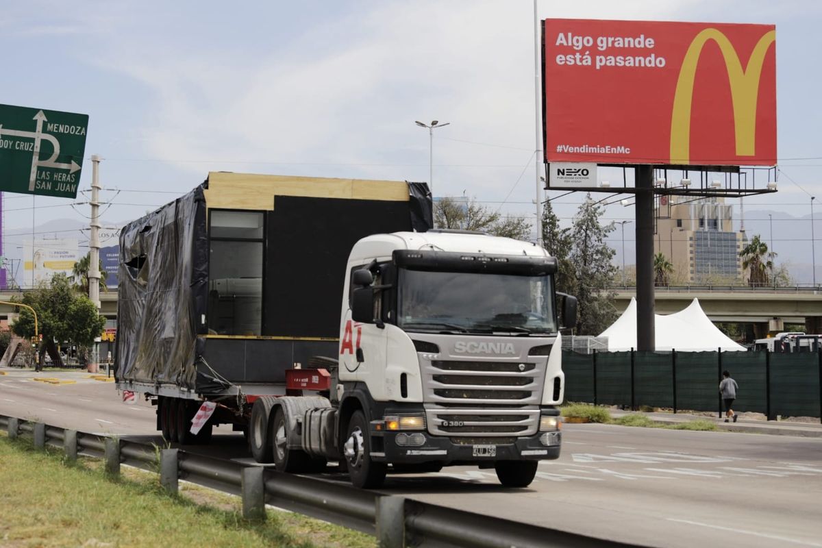 Opinión de McDonald's | Transístmica 1 Opinión de McDonalds Transístmica: Calidad y servicio en tu visita