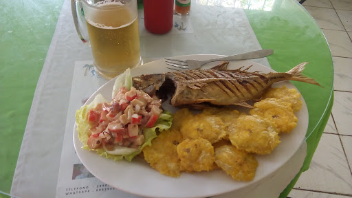 Ceviches y Mariscos del Tuira