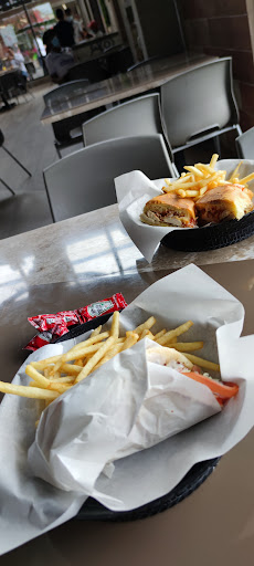 Niko's Café | Penonomé